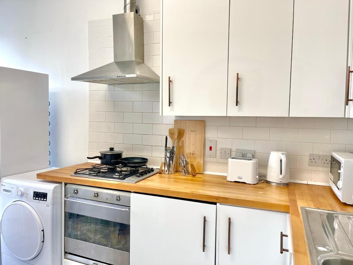 Archway Station Big Bedroom Flat Londra Esterno foto