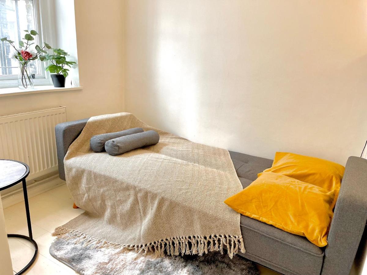 Archway Station Big Bedroom Flat Londra Esterno foto