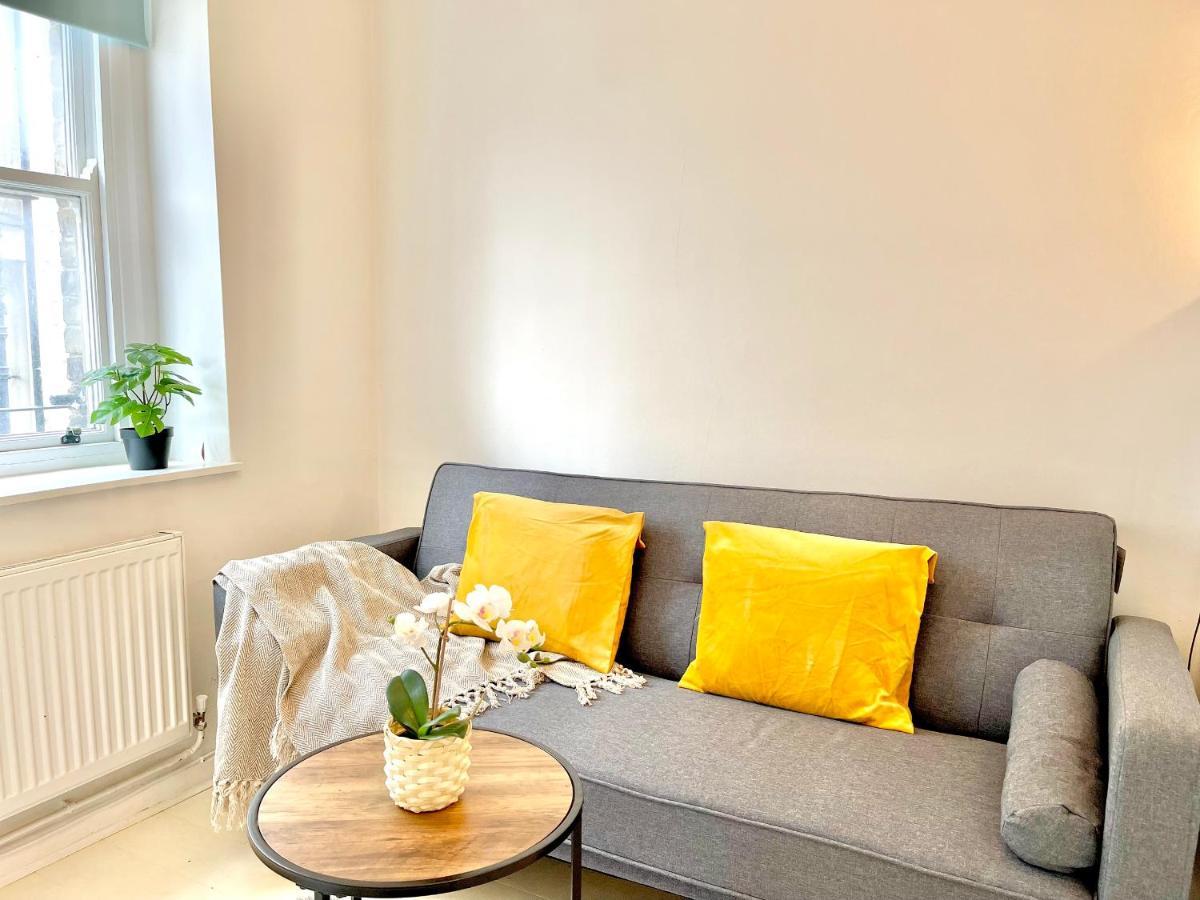 Archway Station Big Bedroom Flat Londra Esterno foto